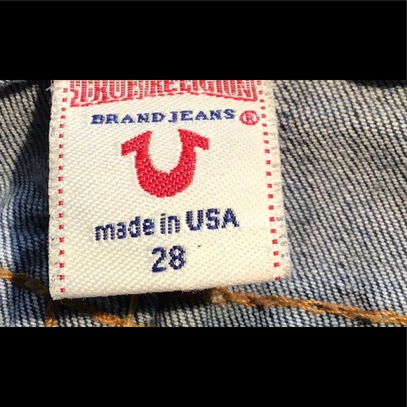 GUC Distressed Women’s 28 True Religion Jeans - Picture 6 of 7